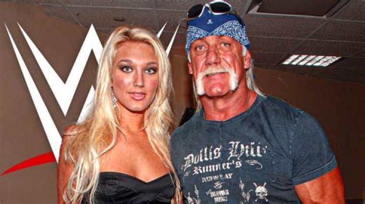 Brooke Hogan Naked: Unveiling the Truth Behind the Controversy