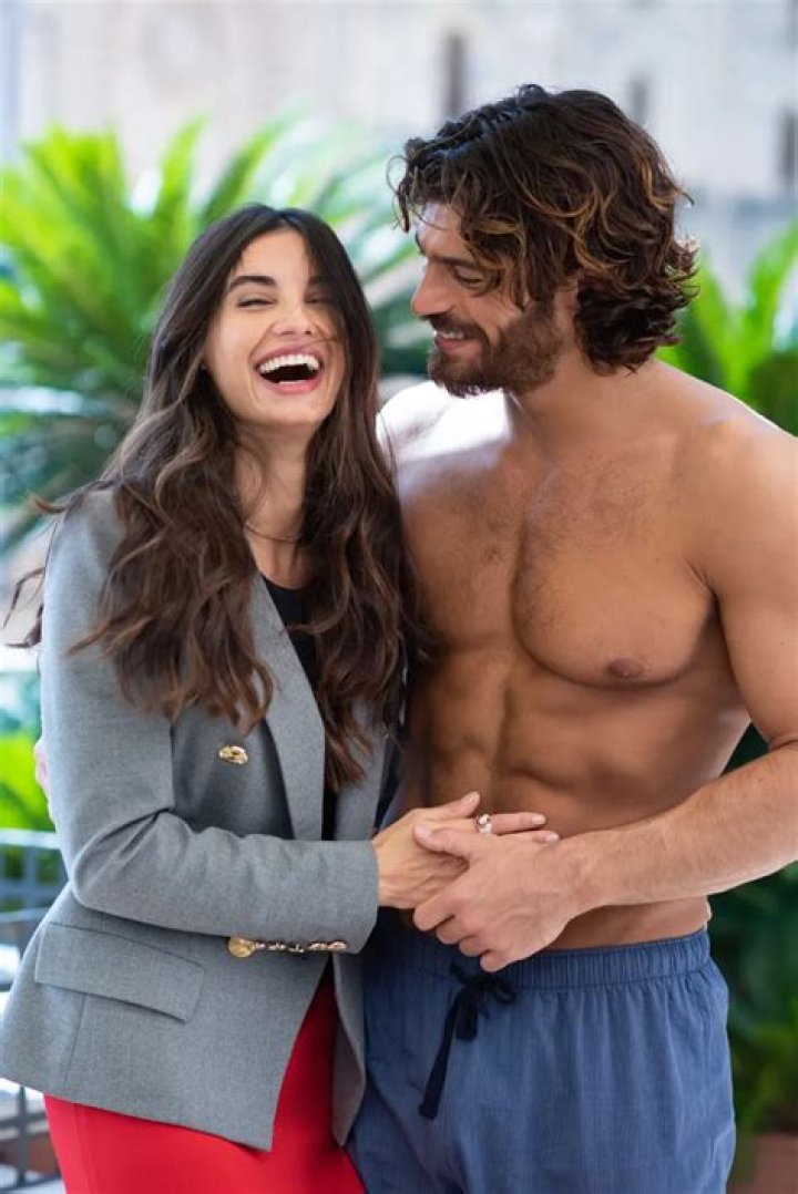 Can Yaman and Demet Özdemir: A Deep Dive into Their Relationship and Careers