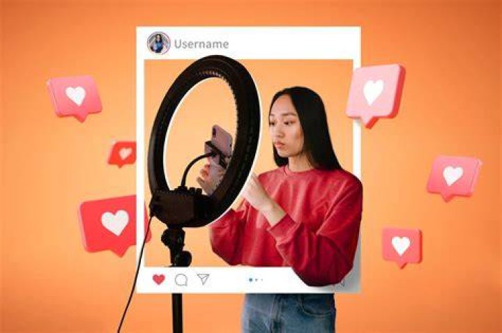 Cesar Pina: The Rise of a Social Media Influencer