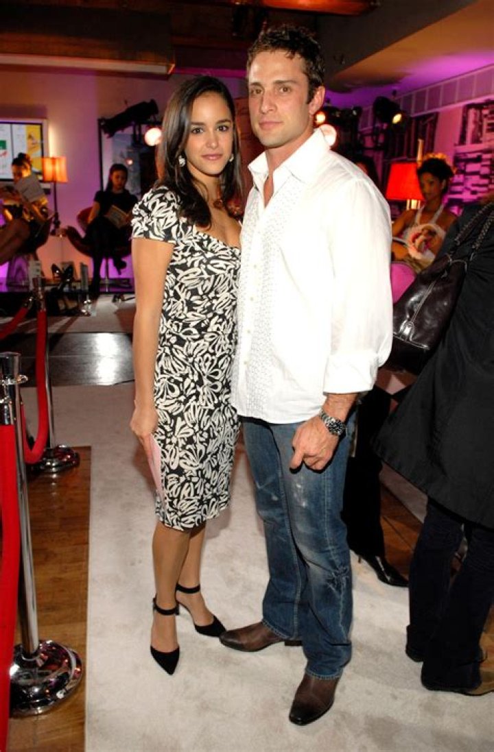 Discover the Surprising Height of David Fumero