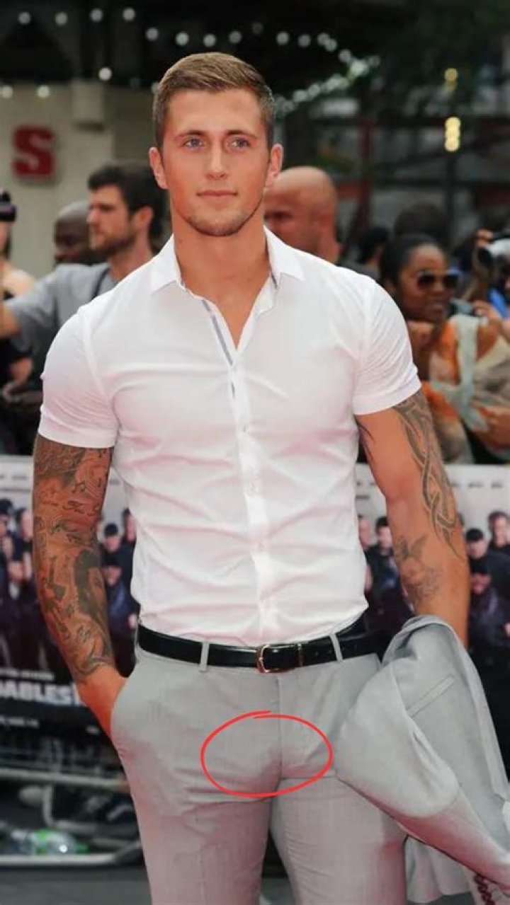 Exploring the Celebrity Bulge Phenomenon: A Deep Dive