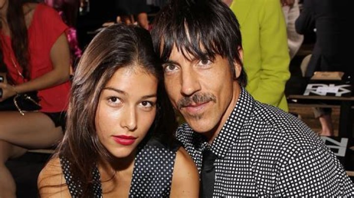 Exploring the Relationship of Anthony Kiedis from Red Hot Chili Peppers and His Girlfriends