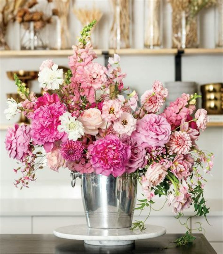 Floret Joy: Exploring the Beauty and Benefits of Floral Arrangements