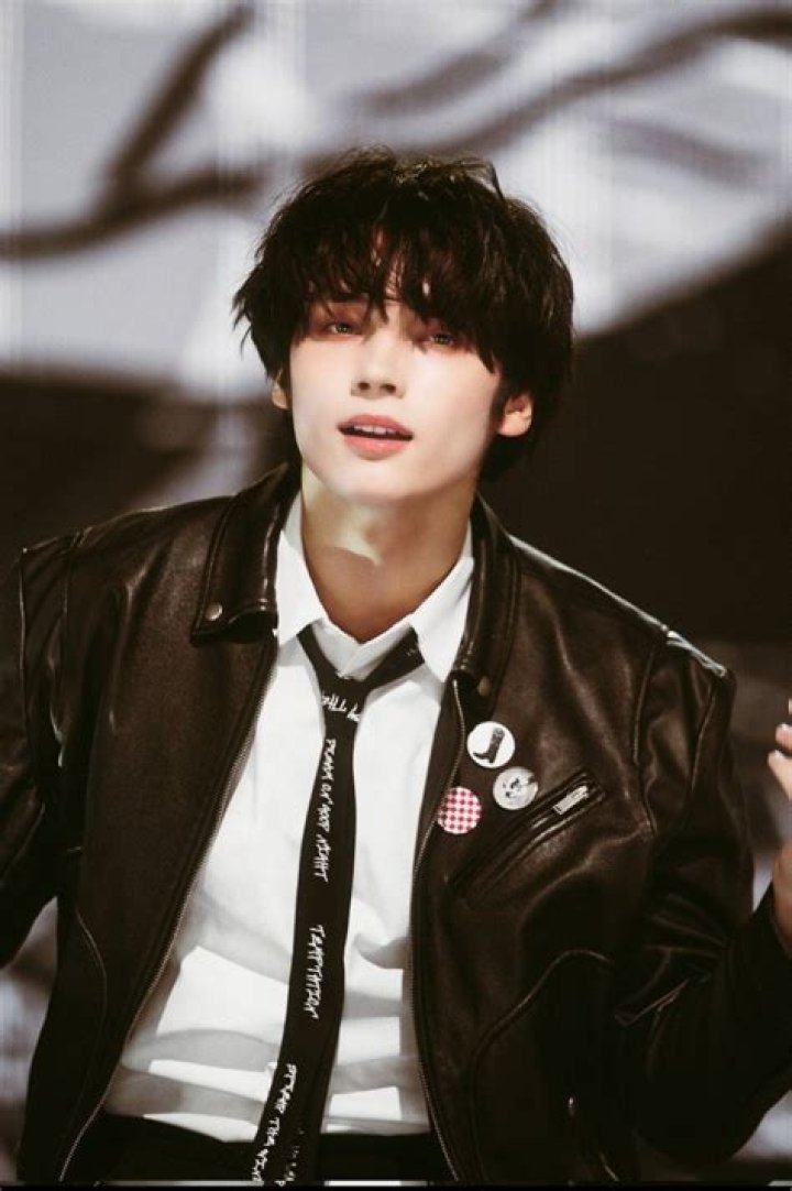 Huening Bahiyyih: The Rising Star of K-Pop