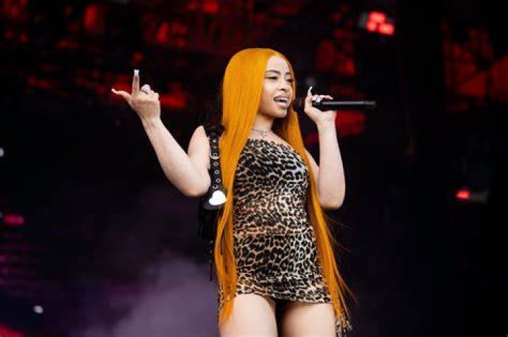 Ice Spice Super Bowl: A Deep Dive into Her Rise to Fame and Performance