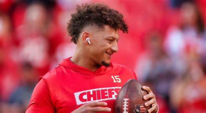 Patrick Mahomes Haircut: The Ultimate Guide to His Iconic Styles