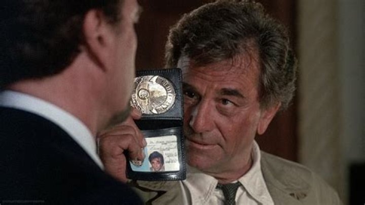 The Definitive Guide: Unveiling the Height of Detective Lieutenant Columbo