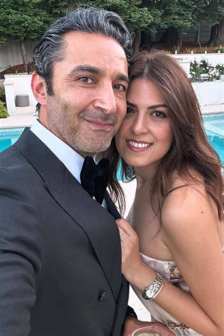 Unveiling the Life of Pej Vahdat's Wife: A Journey of Love and Partnership