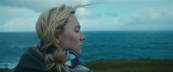 What is Saoirse Ronan's Height?